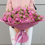 Букет из кустовых роз "Жадоре"