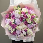 Букет цветов "Королевская аранжерея"