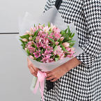Букет цветов "Розовая альстромерия"