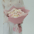 Букет цетов из ранункулюсов "Нежная Италия"