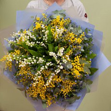 Букет цветов "Ландыши, мимоза, незабудки"