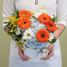 Коробка с цветами "Первый звонок"