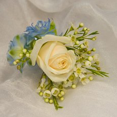 Бутоньерка жениха