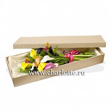 Каллы в коробке "Конфетти из калл"
