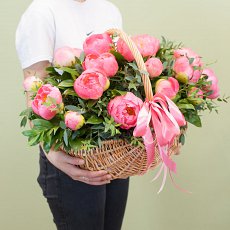 Корзина с цветами "Италия"