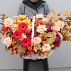 Корзина с цветами "Вальс-бостон"