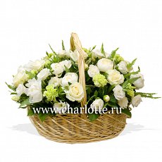 Корзина цветов "Баронесса Шредер"