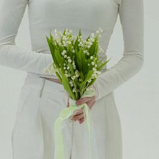 Заказать Букет невесты из ландышей "Майя" с доставкой в Charlotte.ru Букет невесты из ландышей "Майя"