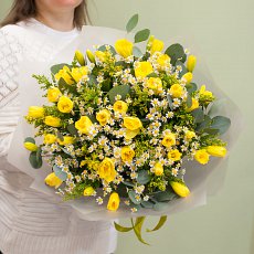 Букет цветов "Солнечный нарцисс"