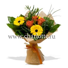 Заказать Букет цветов "Варшава" с доставкой в Charlotte.ru Букет цветов "Варшава"