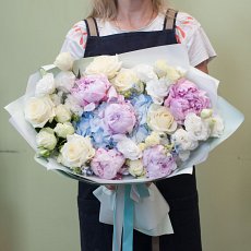 Заказать Букет цветов "Примадонна" с доставкой в Charlotte.ru Букет цветов "Примадонна"