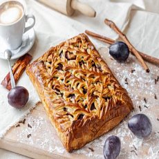 Заказать Пирог со сливой с доставкой в Charlotte.ru Пирог со сливой