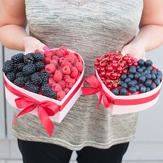 Заказать Подарочный набор "Любимые ягодки" с доставкой в Charlotte.ru Подарочный набор "Любимые ягодки"