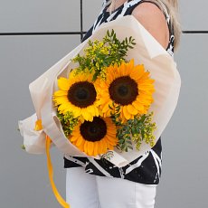 Заказать Букет цветов "Лето золотистое" с доставкой в Charlotte.ru Букет цветов "Лето золотистое"